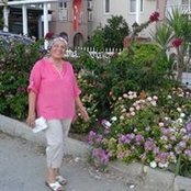 Emine Çulluoğlus foto
