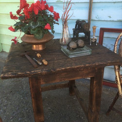 Tables and chairs - Furniture