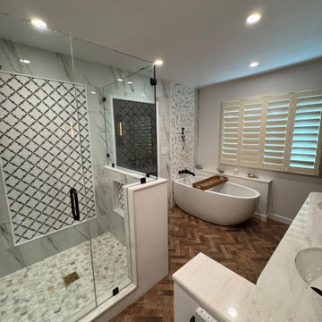 Alta Dena Master Suite