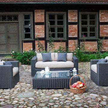 Toja Patio Furniture - Yorkville Love Seat Set - House