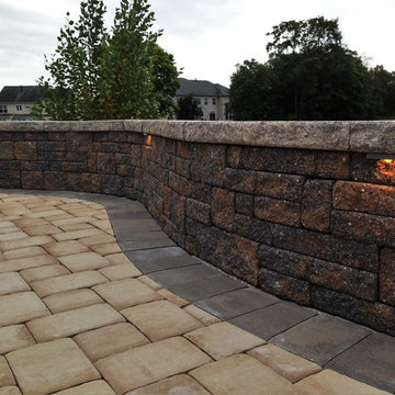 Sitting Walls and Pillars