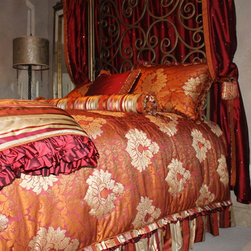 Bedrooms - Bedding