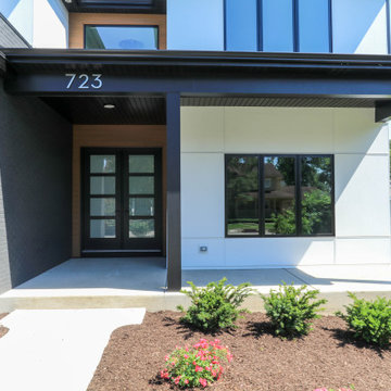 Ultra Modern Brentwood | Downtown Naperville, IL