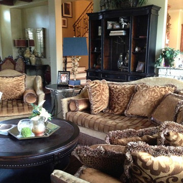 Traditional Family Room moving towards Transitional FR