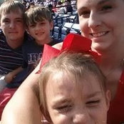 Nikki Taylor's photo