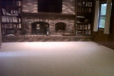 Elegant home design photo in New York
