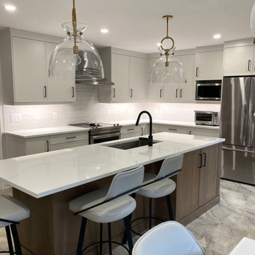 Warm Contemporary in Etobicoke