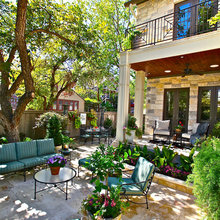 Cottondale Exterior