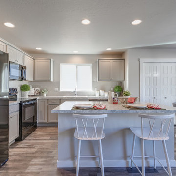 Columbia 2530 I Rustic Bronze 2 (2020 Festival Of Homes)