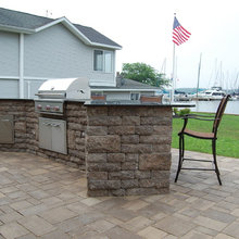 Outdoor Grill Islands
