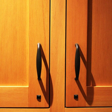 Custom Kitchen Cabinetry
