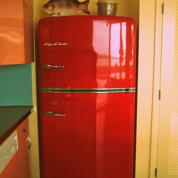 Big Chill in Cherry Red