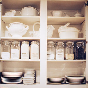 Cabinet organization & pantry - Farmhouse kitchen - Oakland CA