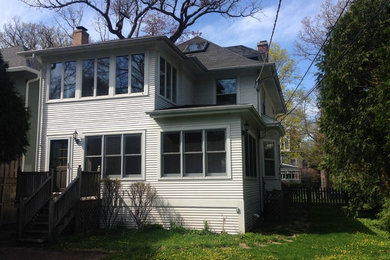 Example of a classic exterior home design in Chicago