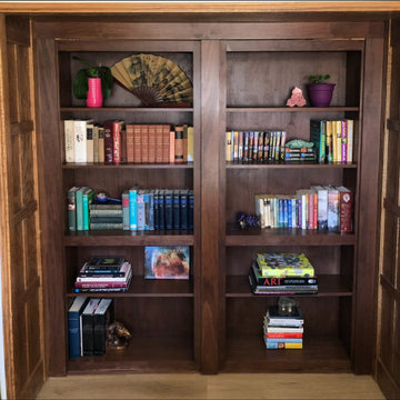 Secret Bookshelf Doorway