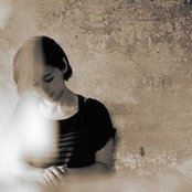 Teri Yu's photo