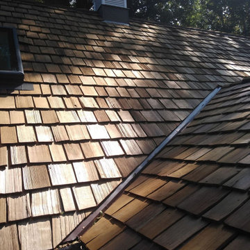 Cedar shake roof replacement