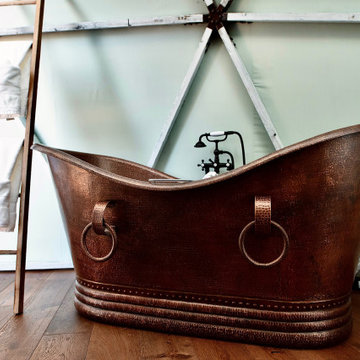 67" Hammered Copper Double Slipper Bathtub With Rings (BTDR67DB)