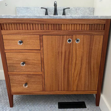 Linworth Reeded Single Bathroom Vanity in African Mahogany