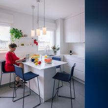 Houzz Tour: A Colourful Flat Perfectly Tailored to its Owner