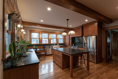 Example of a classic kitchen design