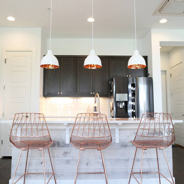 Mueller Masculine Midcentury Modern Townhouse: Kitchen