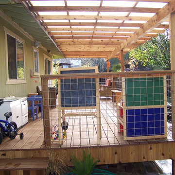 Trex Deck, Cedar Rails and Trellis, Hogwire