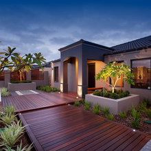 Facade/garden