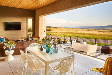 Inspiration for a contemporary patio remodel in Denver