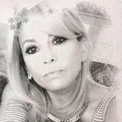Holly Harry's photo