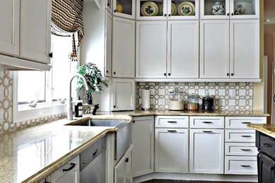 Inspiration for a transitional kitchen remodel in New York