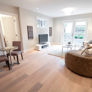 Home Staging - Cheerful and Bright