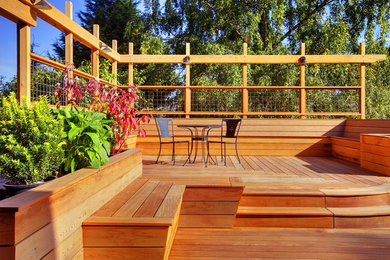 Inspiration for a contemporary deck remodel in Seattle