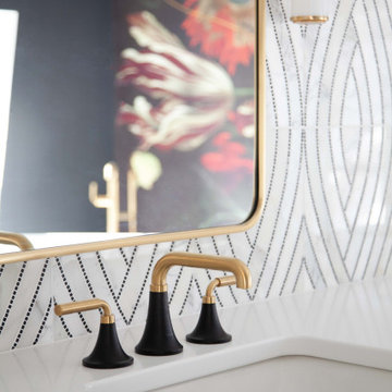 Artistic Kenwood Suite