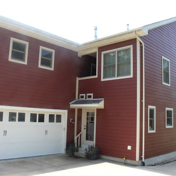Countrylane Red James Hardie Siding | Kirkwood, MO 63122