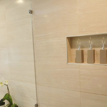 So Fresh and So Clean Bathroom