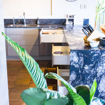 Booker Bay Modern