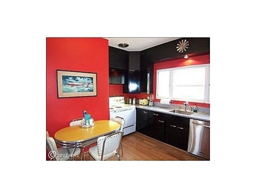 Kitchen Needs A 21st Century Remodel