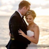 Chelsia Peck's photo