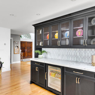 Black & White Kitchen with Accents of Gold