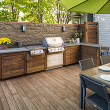 Outdoor Kitchen