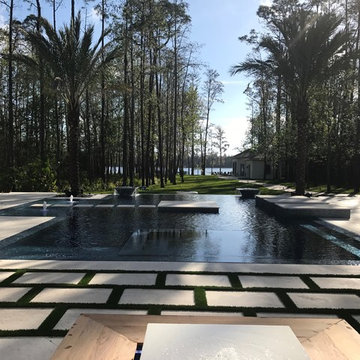 367 - Luxurious Pool with Fire Balls and Infinity Edge