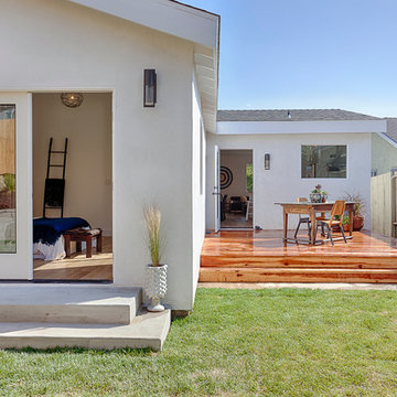 London Street California Bungalow