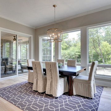 Dinette – Red Pine Farm – 2015 Model