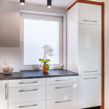 White and Veneer High Gloss Modern Kitchen