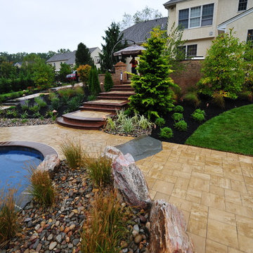 Raised Stone Bond Beam & Raised Spa Pool