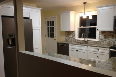 Kitchen photo in Bridgeport