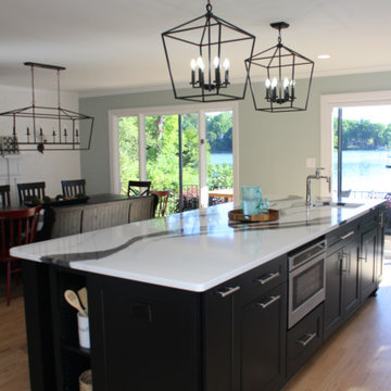 The Lake Shore Kitchen