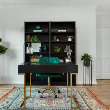 Massive Modern Staging - Red Oak