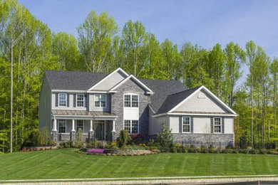 Inspiration for an exterior home remodel in Columbus
